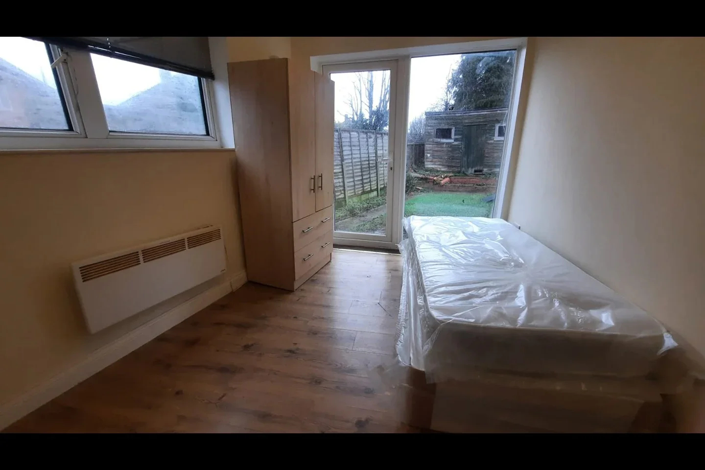 Flat Windham Avenue in Greater London