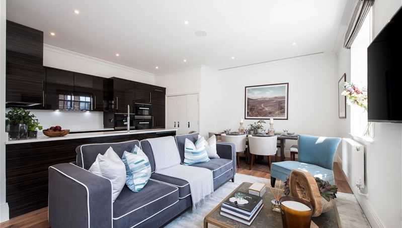 Flat Rainville Road in Greater London