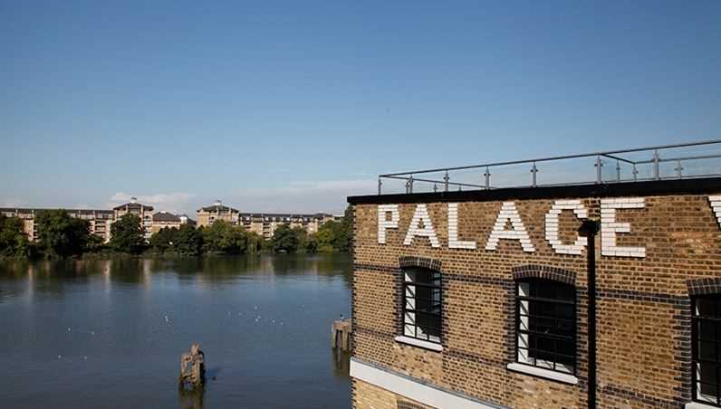 Flat Rainville Road in Greater London