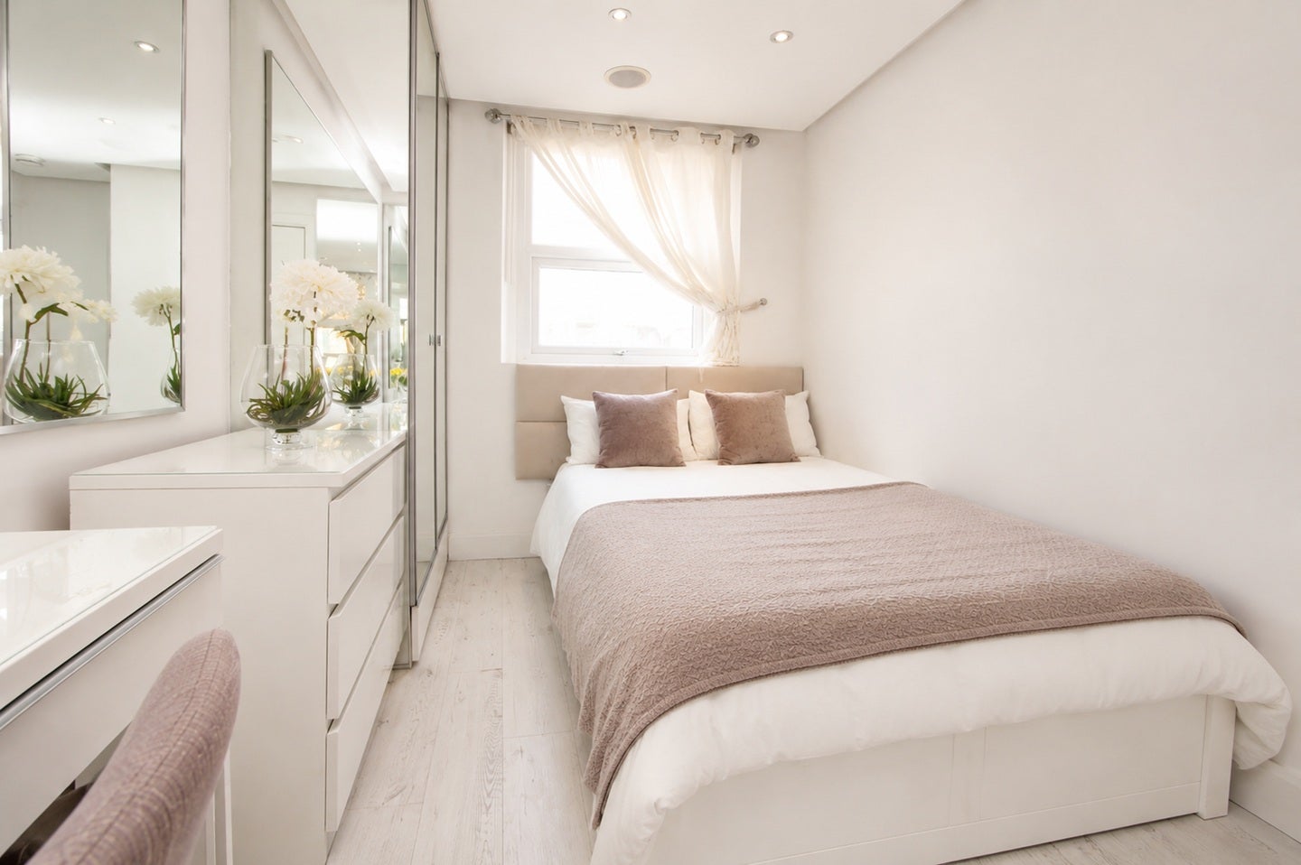 Room Westbourne Grove in City of Westminster