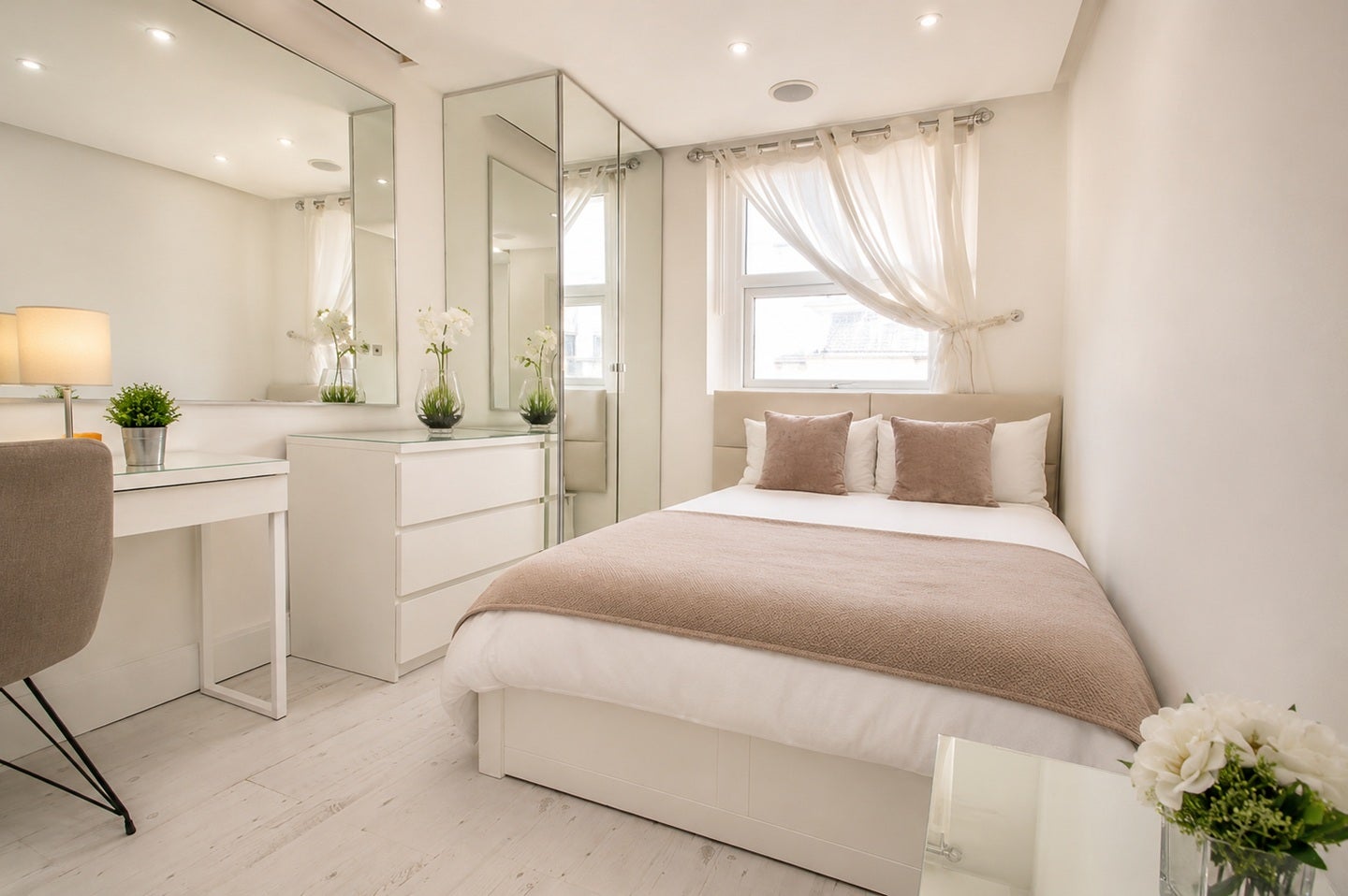 Room Westbourne Grove in City of Westminster