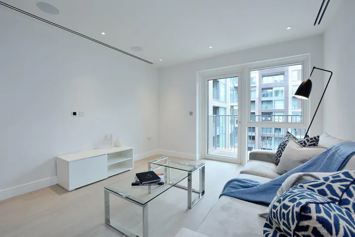 Flat Thurstan Street in Greater London