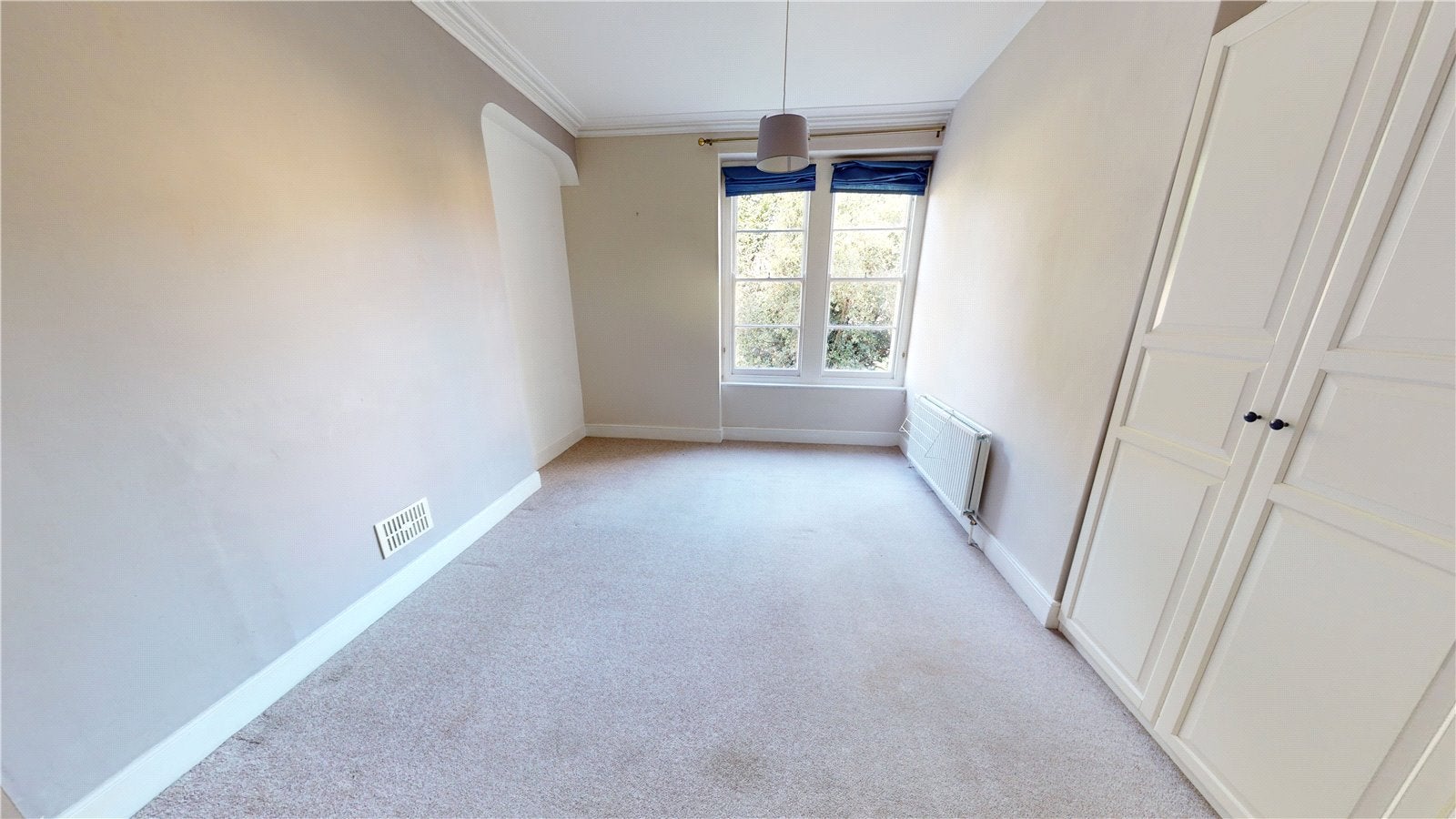 Flat Beaufort Road in Bristol