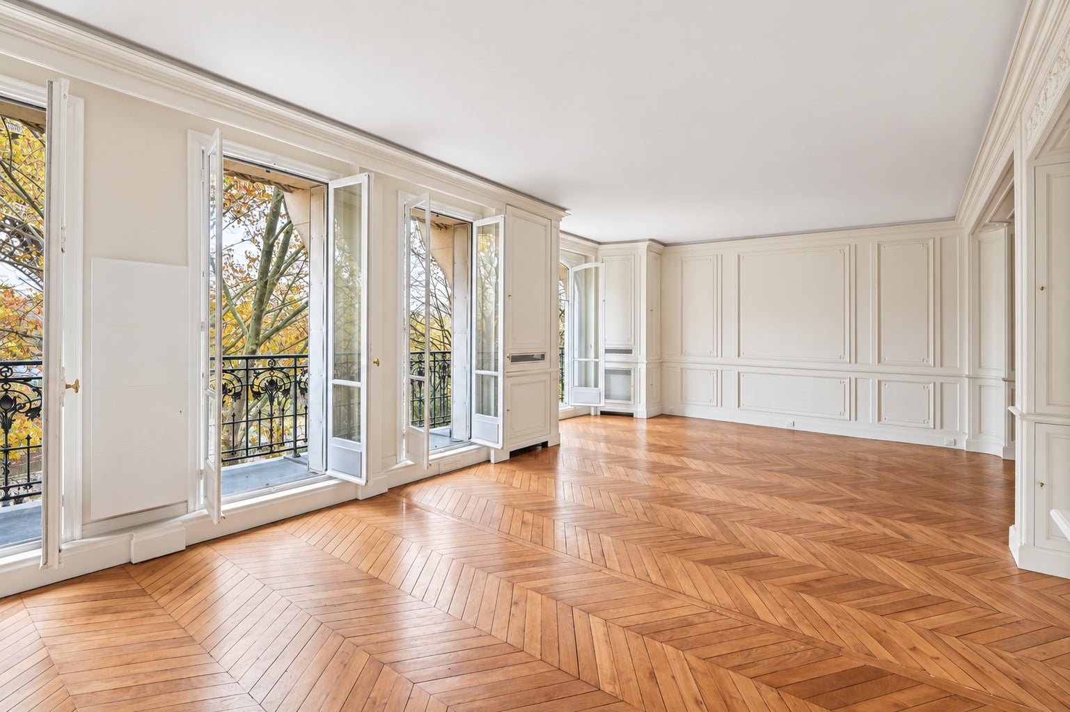 Appartement Rue de Buenos Aires à Paris