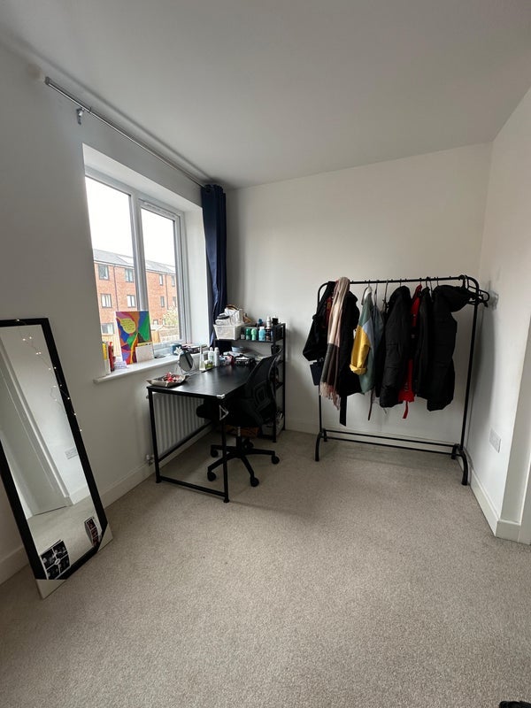 Room Upper Brook Street in Manchester