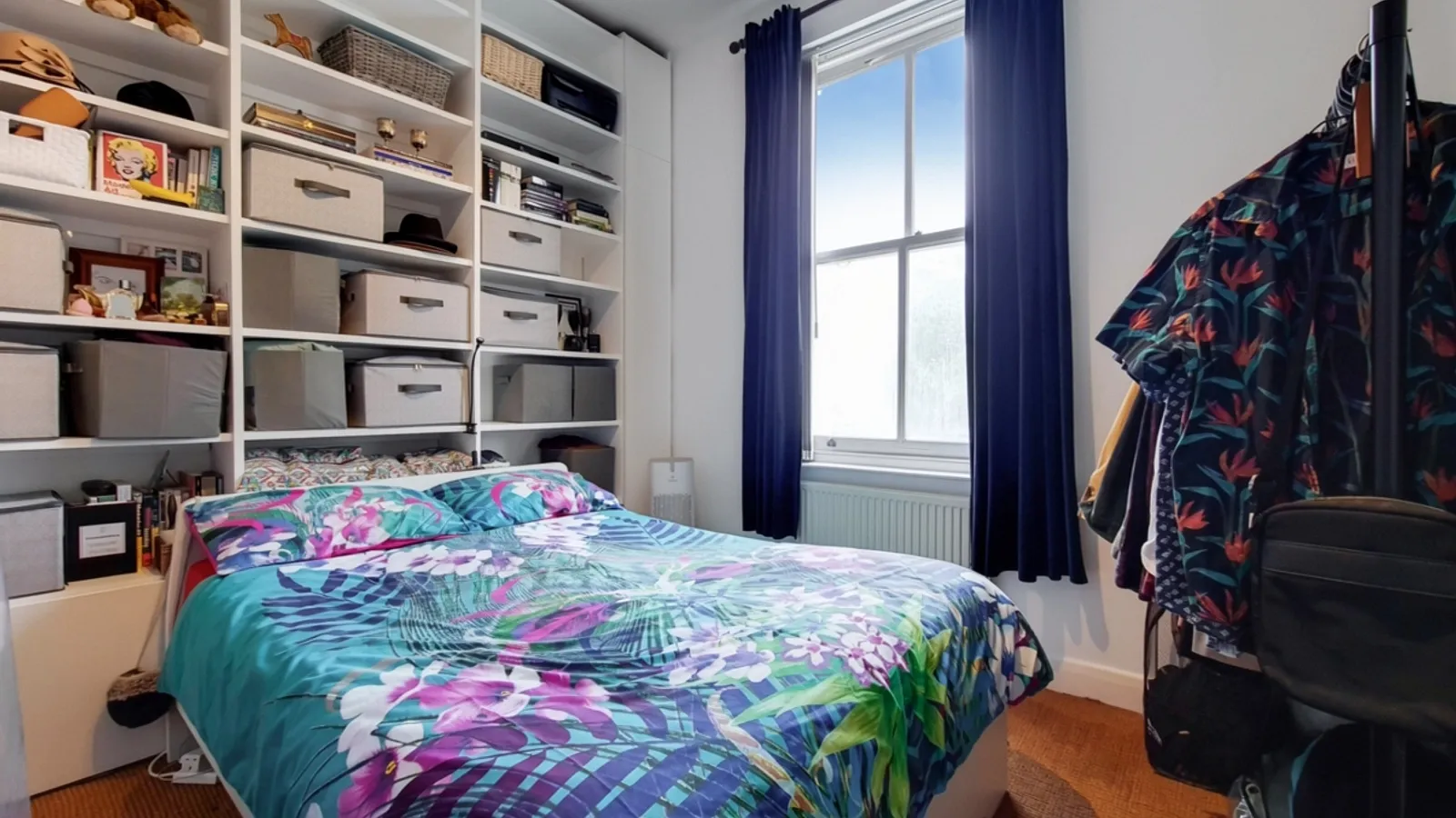 Flat Brecknock Road in Greater London