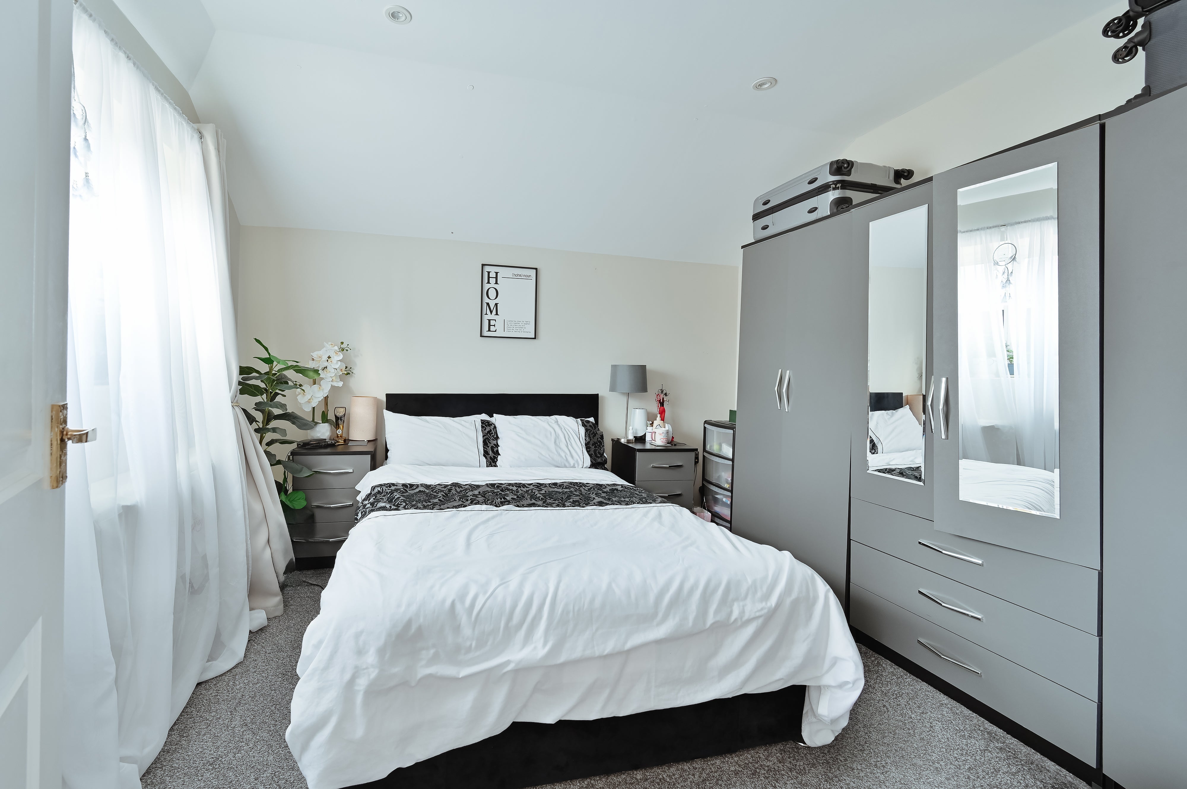 Flat St Albans Road in Watford