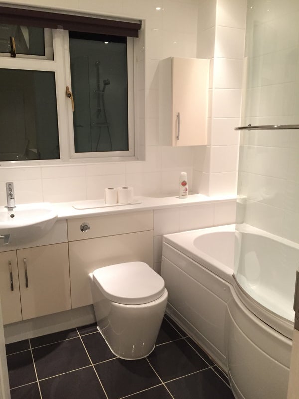Room Claire Place in Greater London