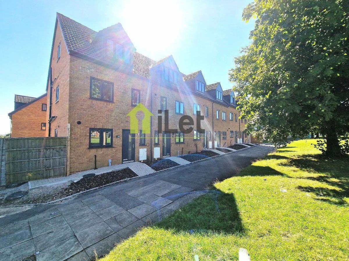 House Park Crescent East in Northampton