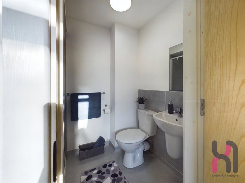 Flat Kempston Street in Liverpool