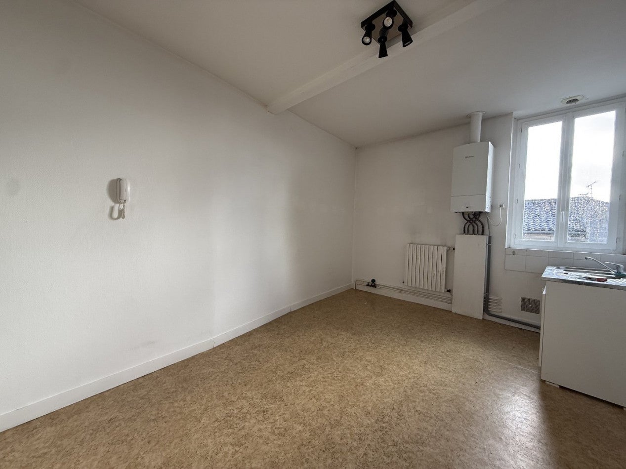 Appartement Place du Solençon à Cognac