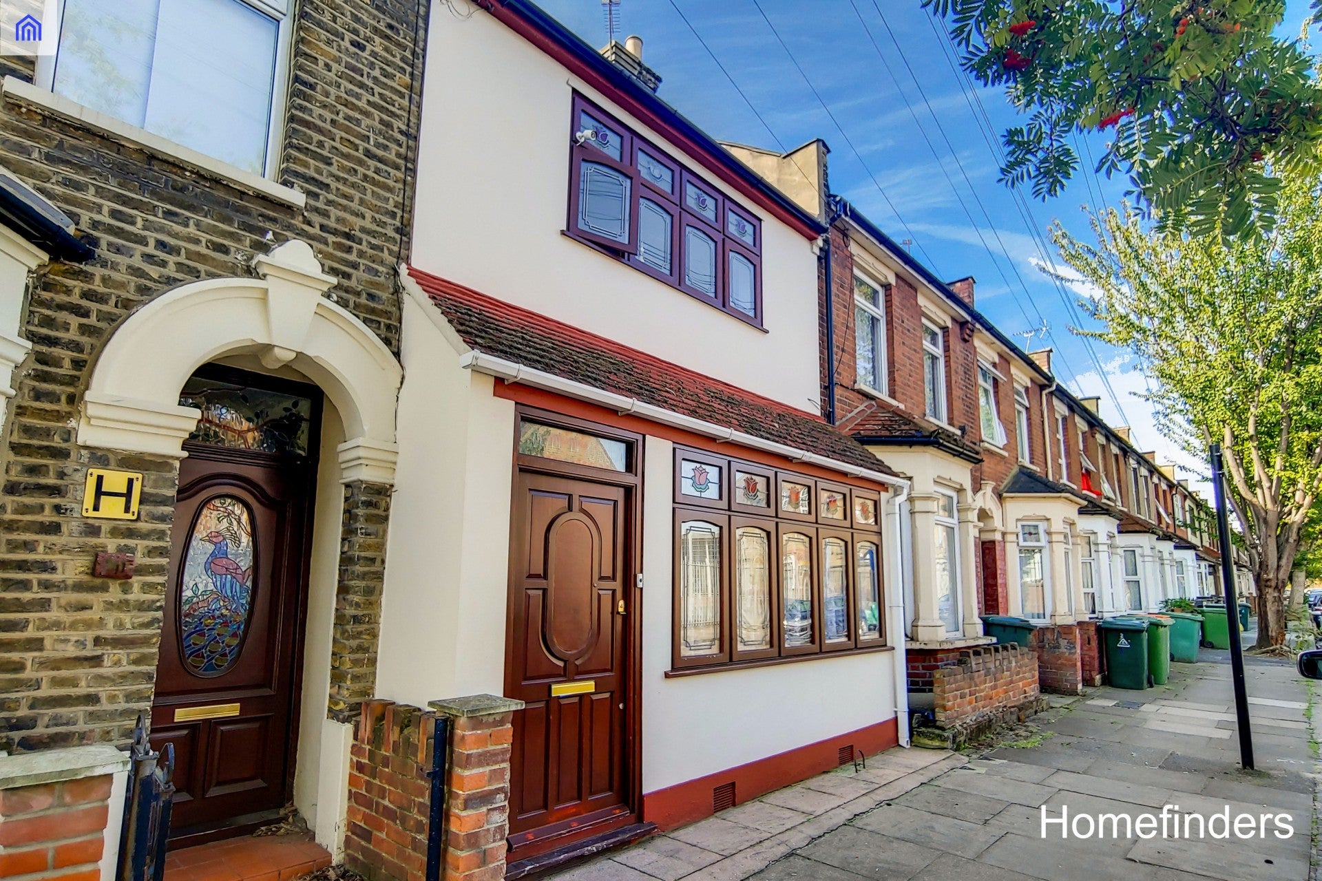 House Chester Road in Greater London