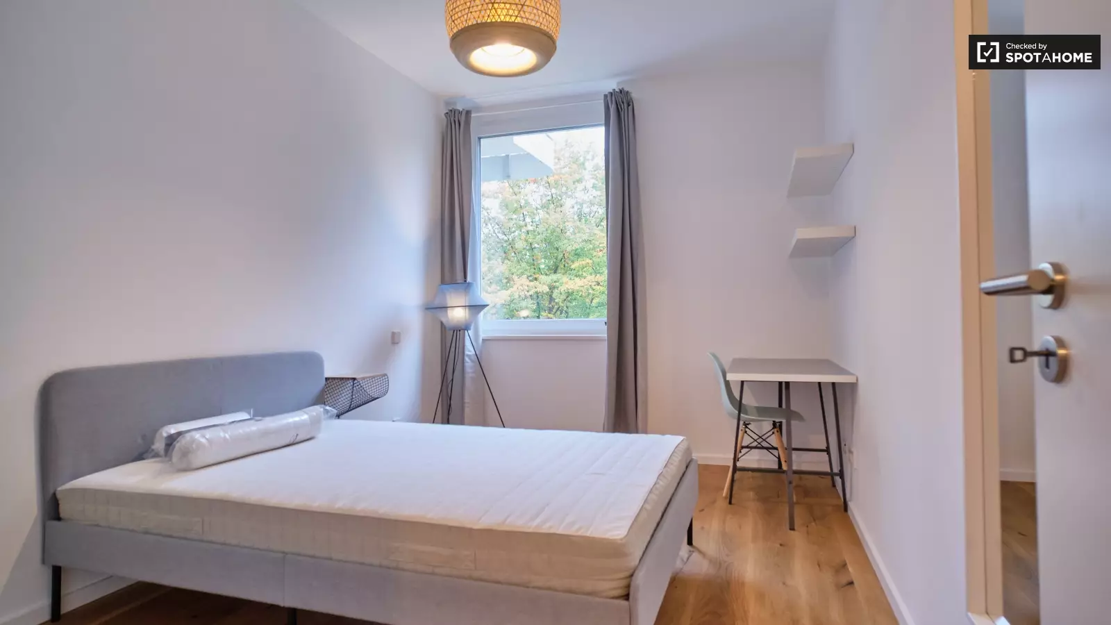 Zimmer Kronenstraße in Berlin