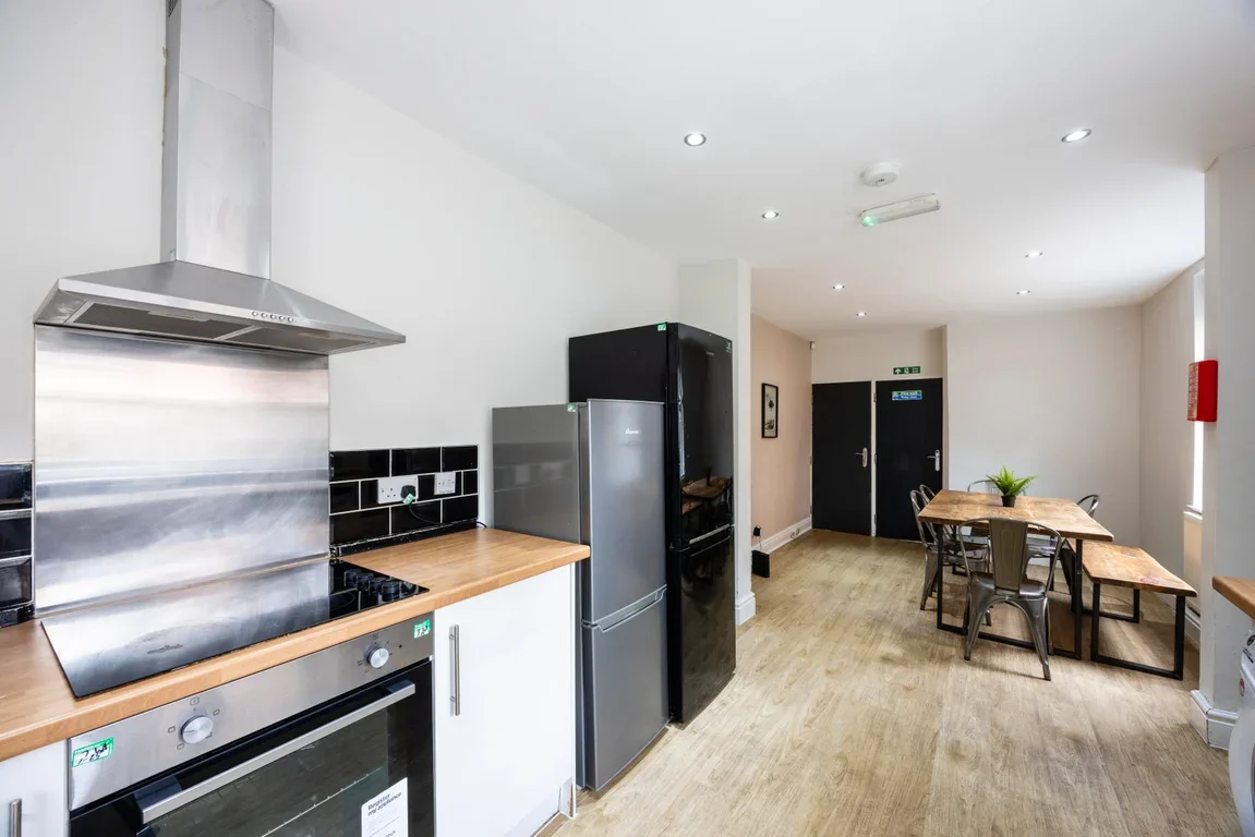 House Derby Grove in Nottingham