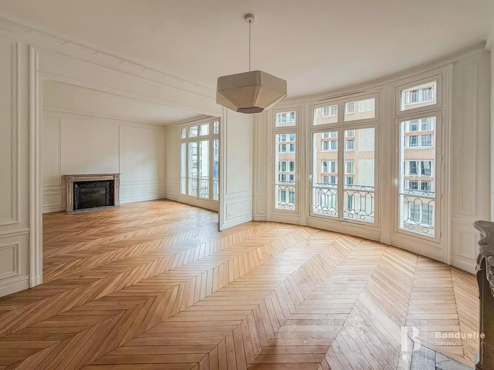 Flat Rue Louis Murat in Paris