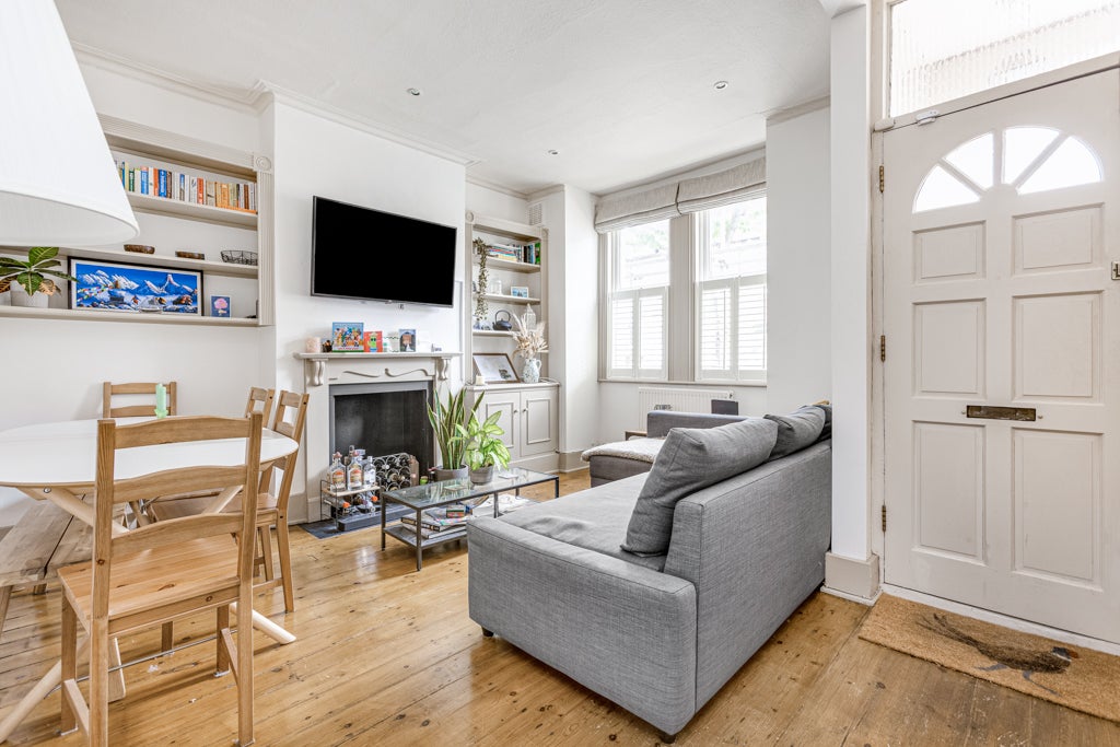 Flat Althea Street in Greater London