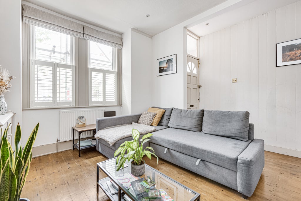 Flat Althea Street in Greater London