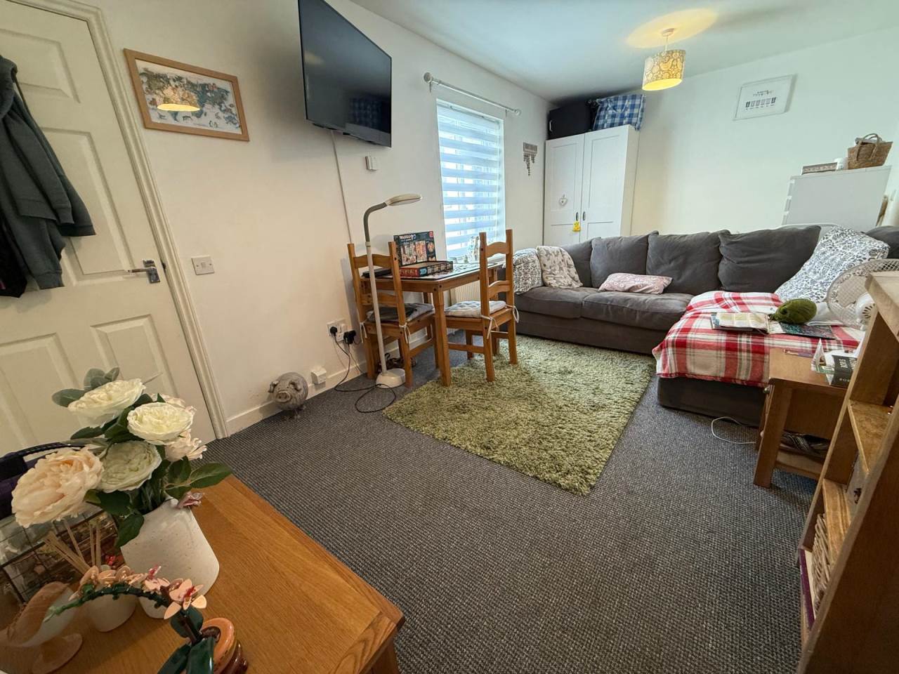 Flat Bond Street in Trowbridge