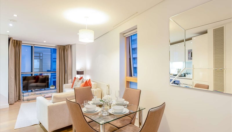 Flat Merchant Square in City of Westminster