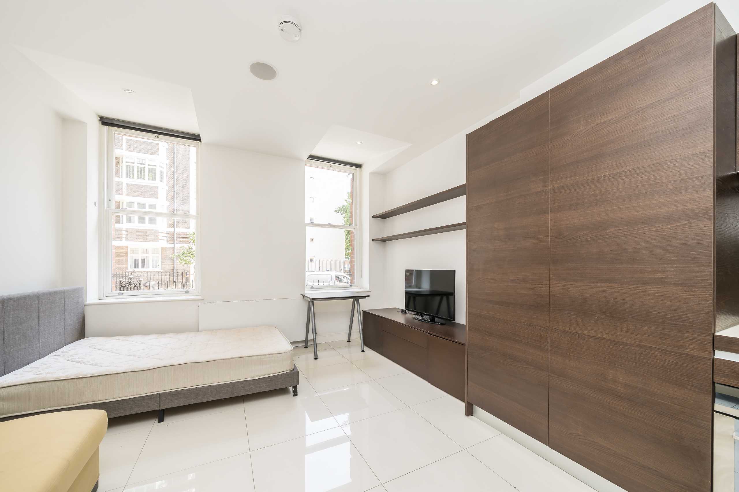 Flat Judd Street in Greater London