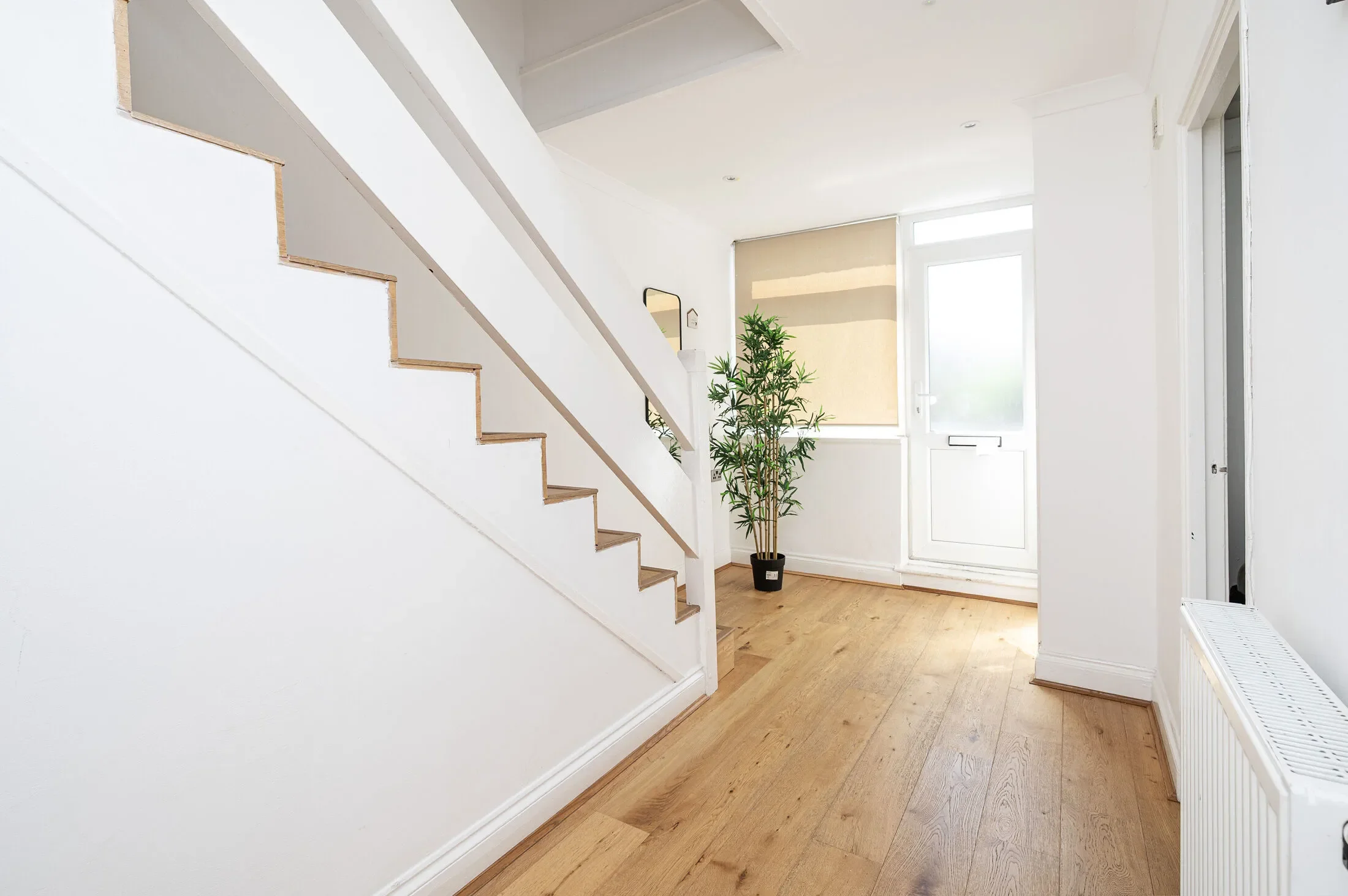Flat Viaduct Place in Greater London