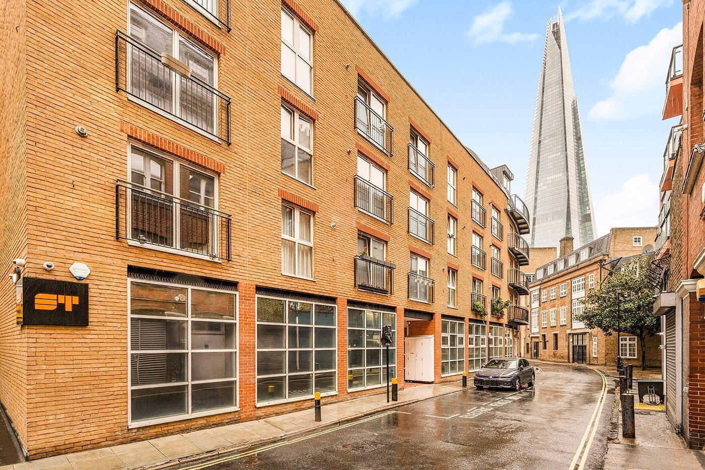 Flat Gibbons Rents in Greater London