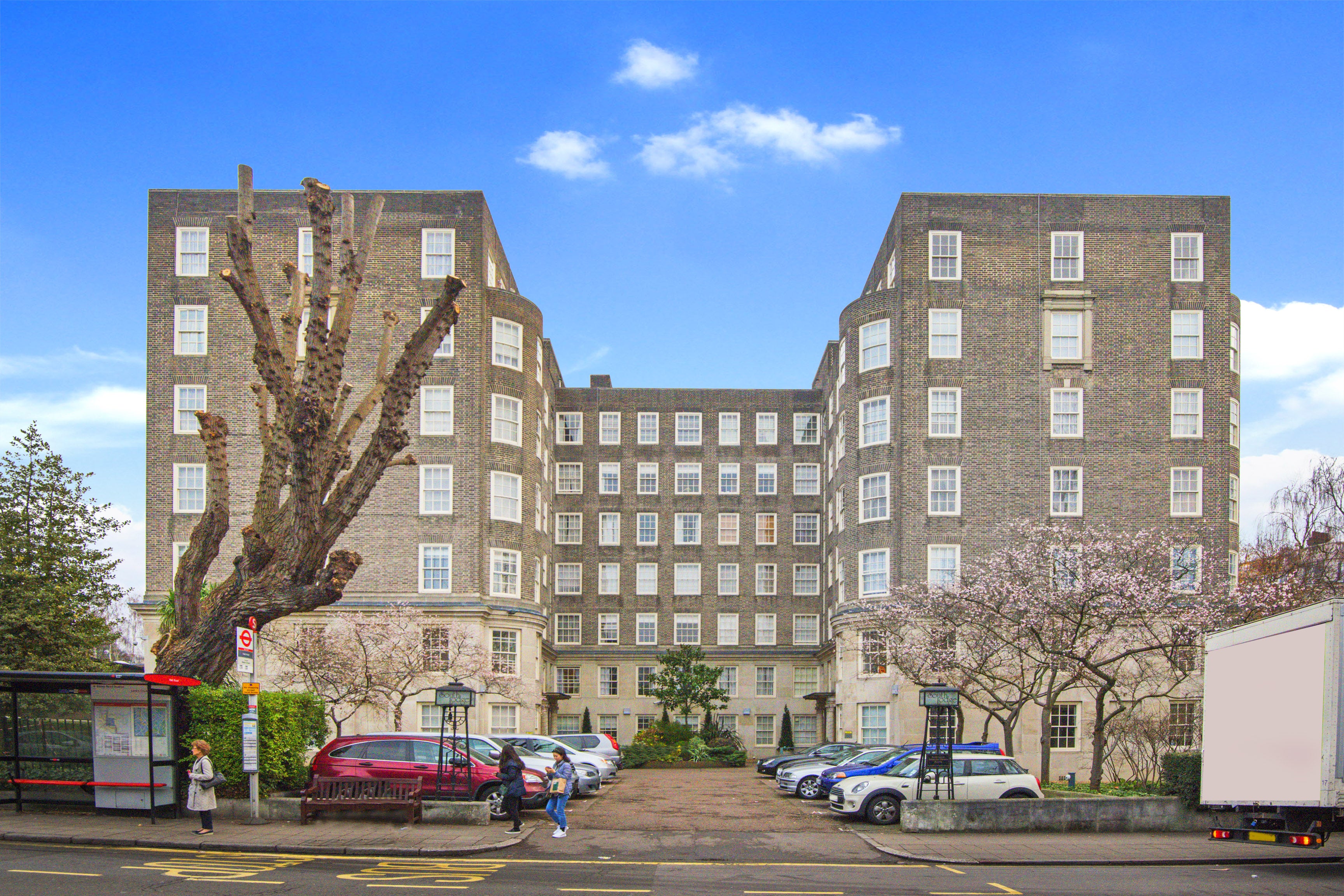 Flat Elm Tree Close in City of Westminster