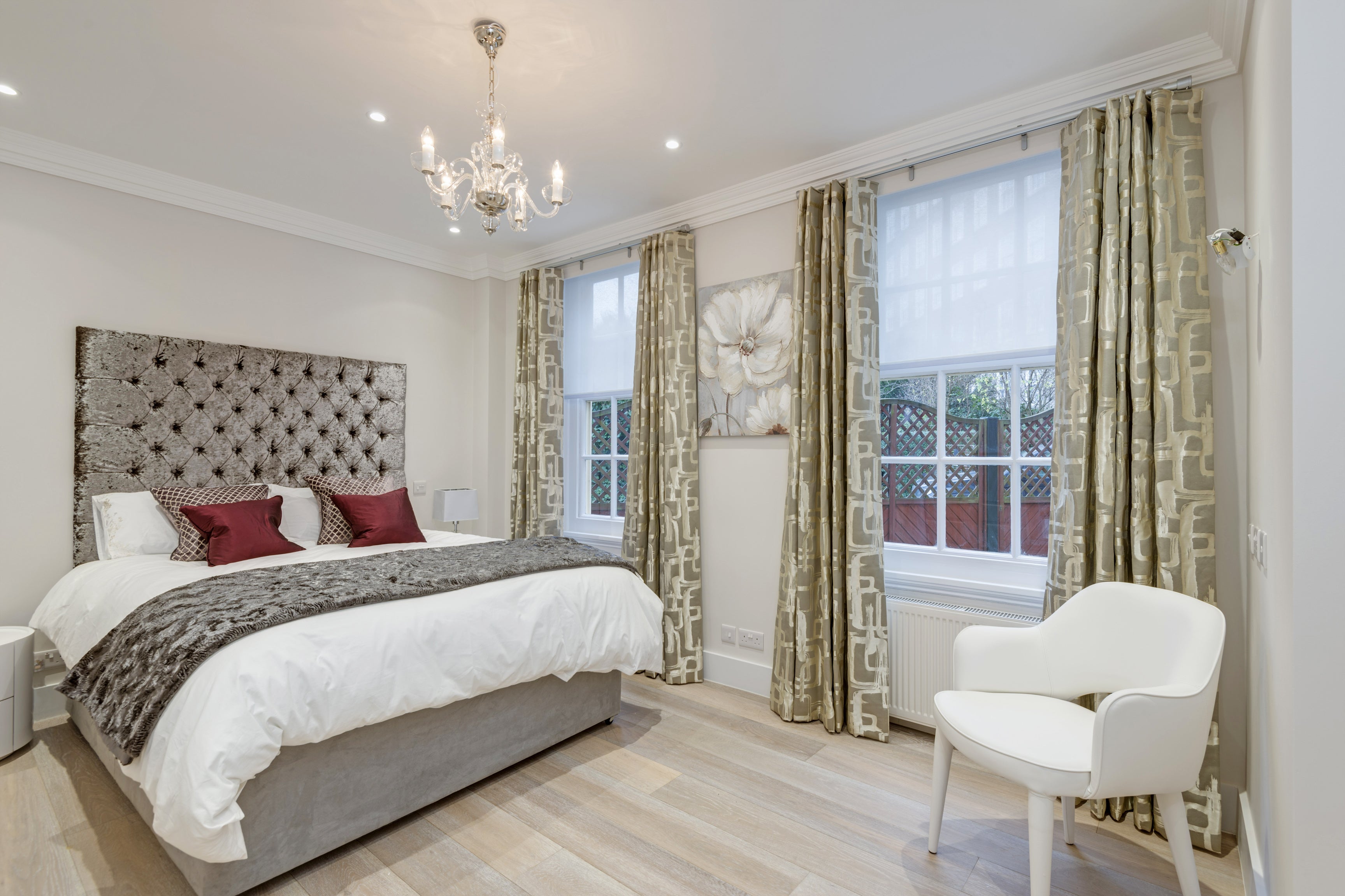 Flat Elm Tree Close in City of Westminster
