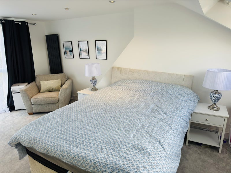 Room Minard Road in Greater London