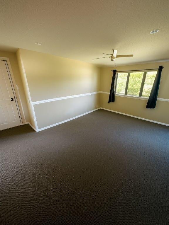 Flat Capstan Close in London