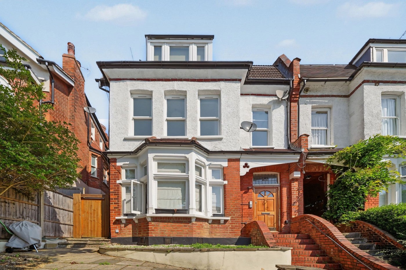 Flat Stanhope Gardens in Greater London
