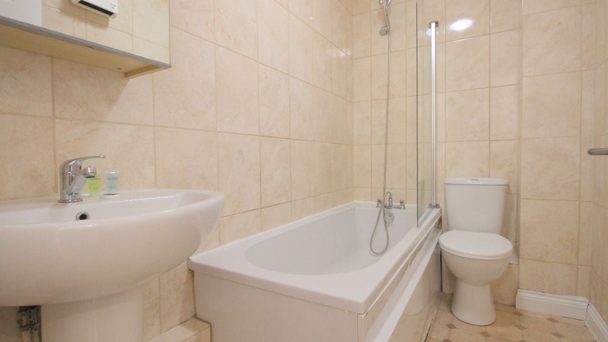 Flat Chancery Rise in York