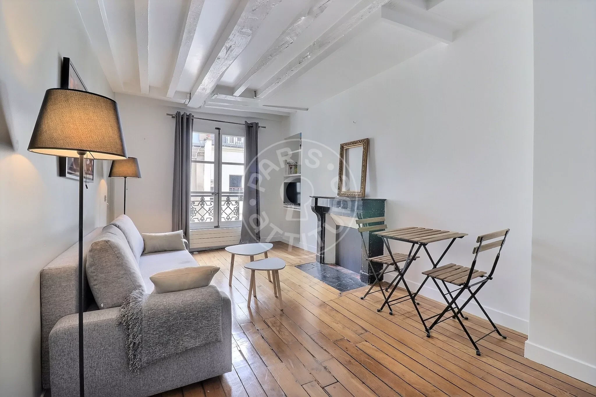 Appartement Rue des Fontaines du Temple à Paris