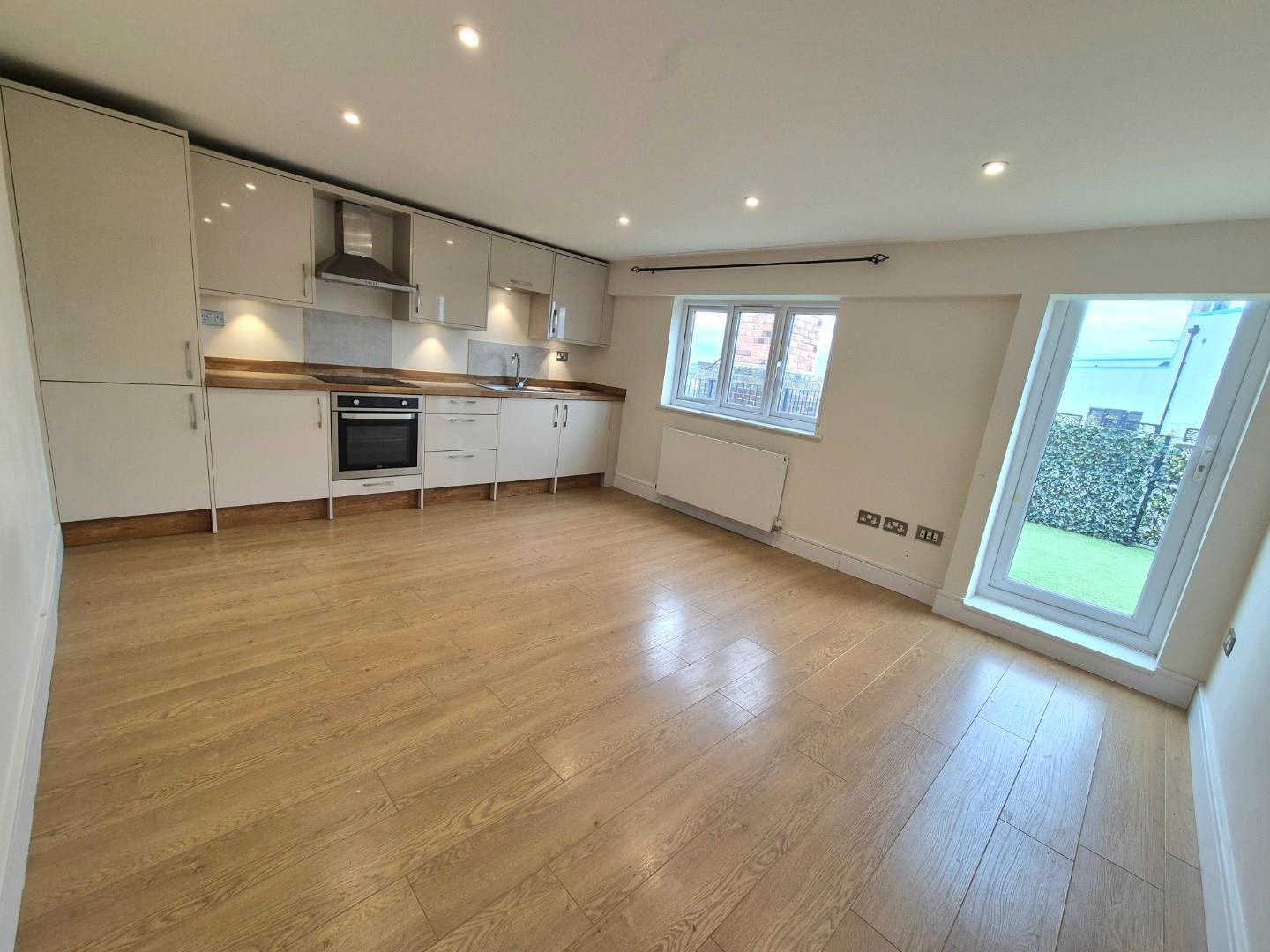 Flat St Giles Street in Northampton