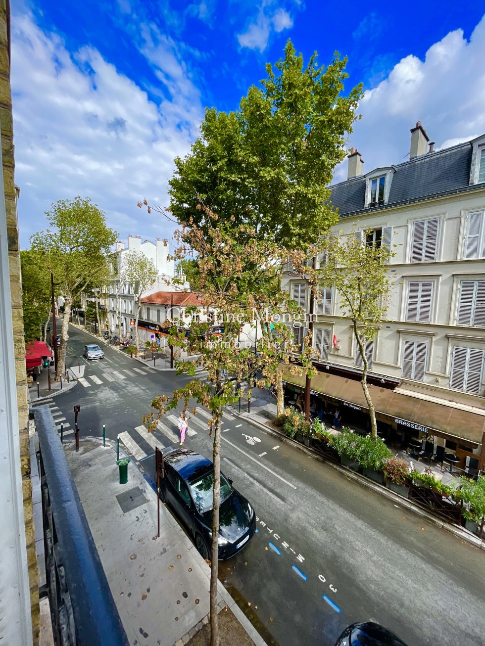 Flat Rue de Chézy in Neuilly-sur-Seine