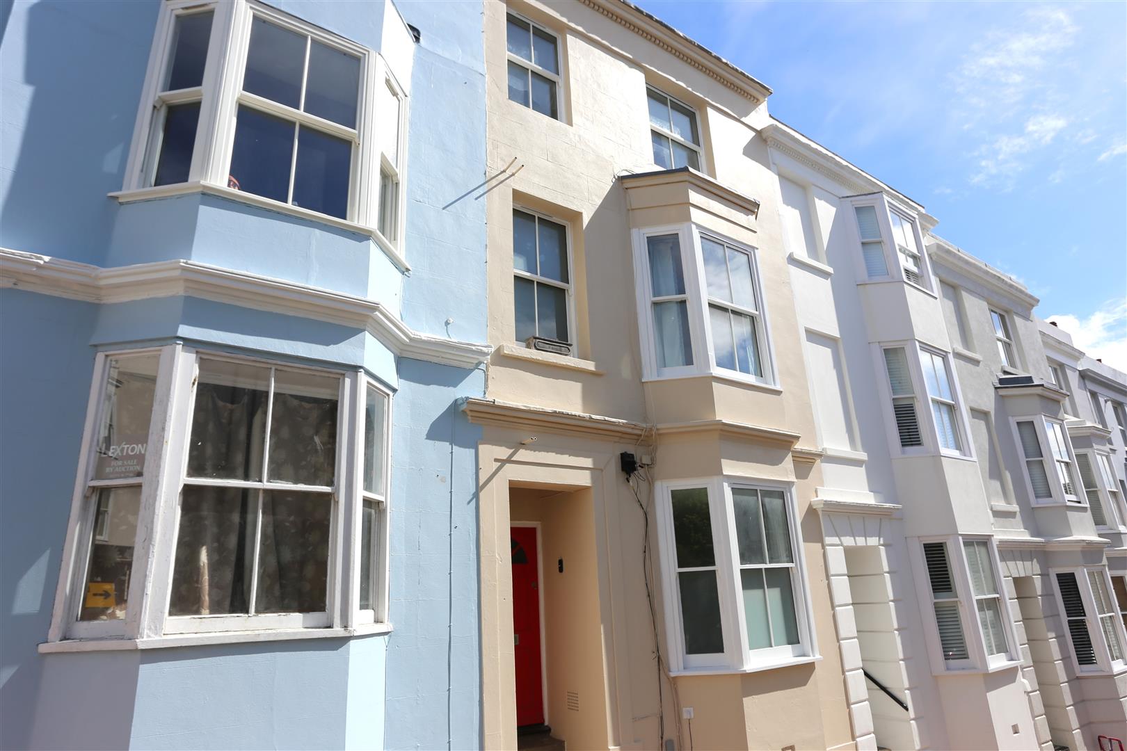 Flat Guildford Road in Brighton