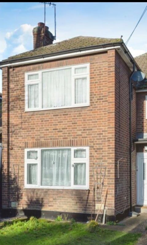 Room Windsor Road in Greater London