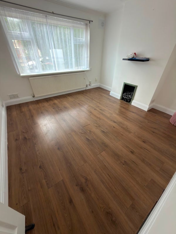 Room Windsor Road in Greater London