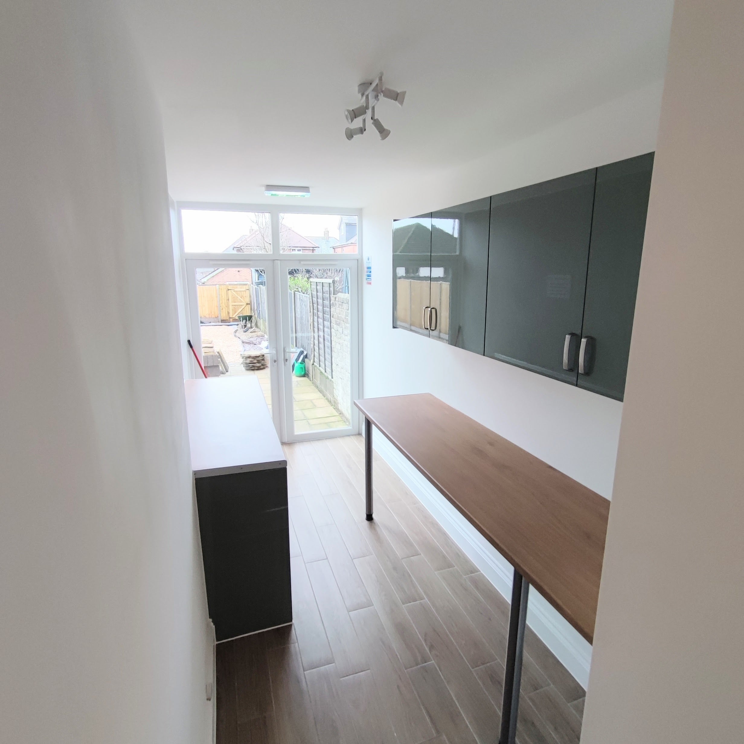 Flat Damers Road in Dorchester