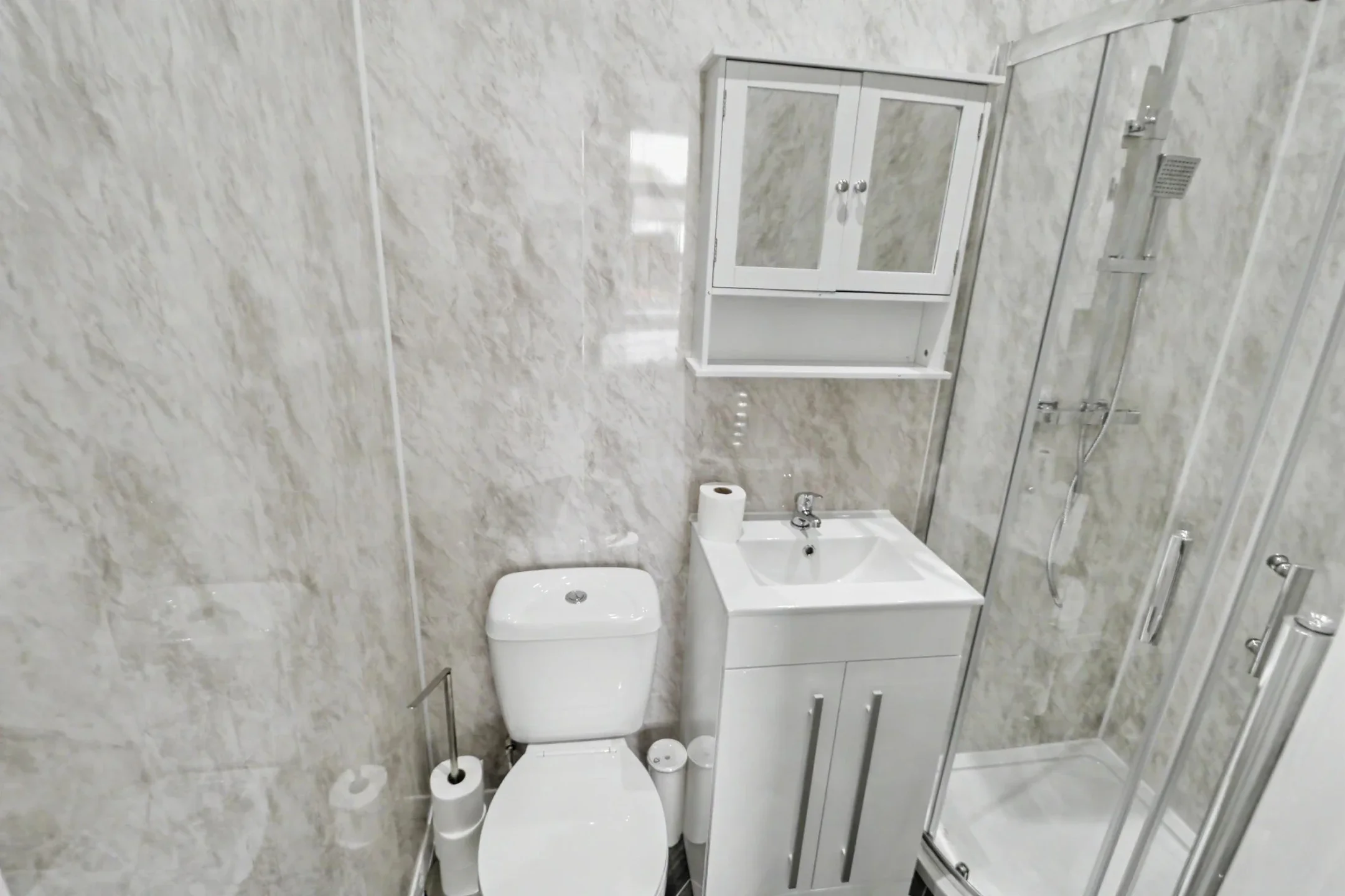 Room King Street in Newcastle-under-Lyme