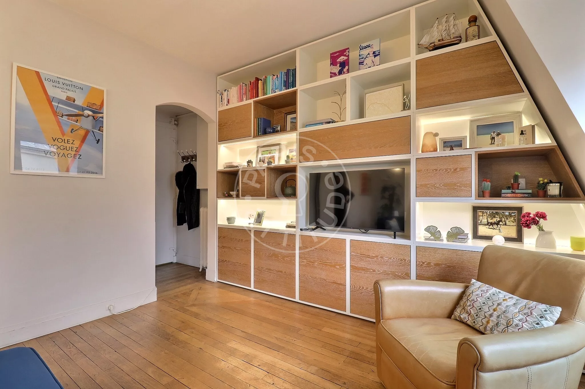 Appartement Rue du Mont Cenis à Paris
