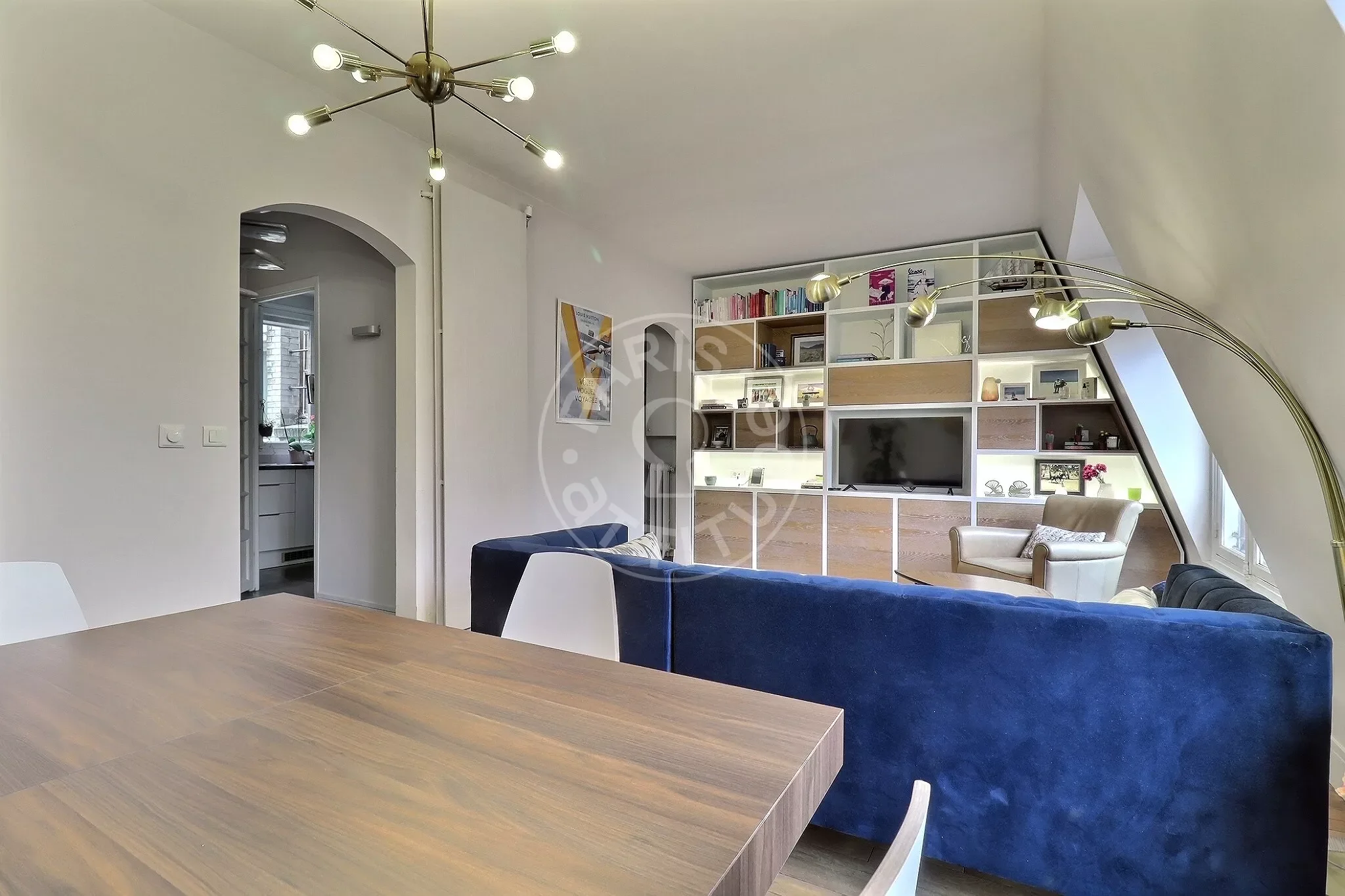 Appartement Rue du Mont Cenis à Paris
