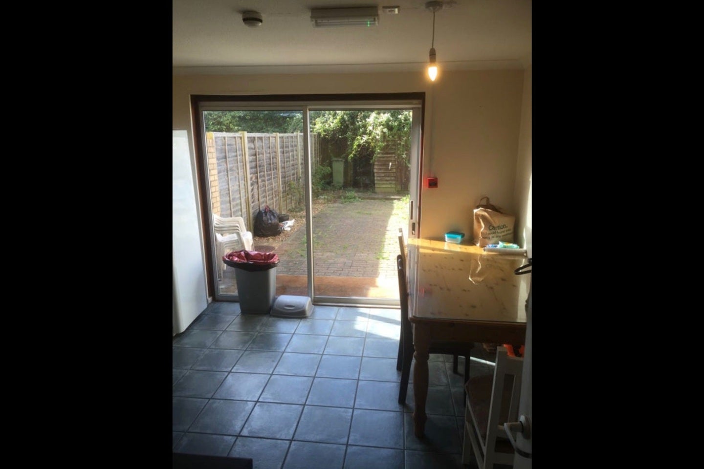 Room Cleavers Avenue in Milton Keynes