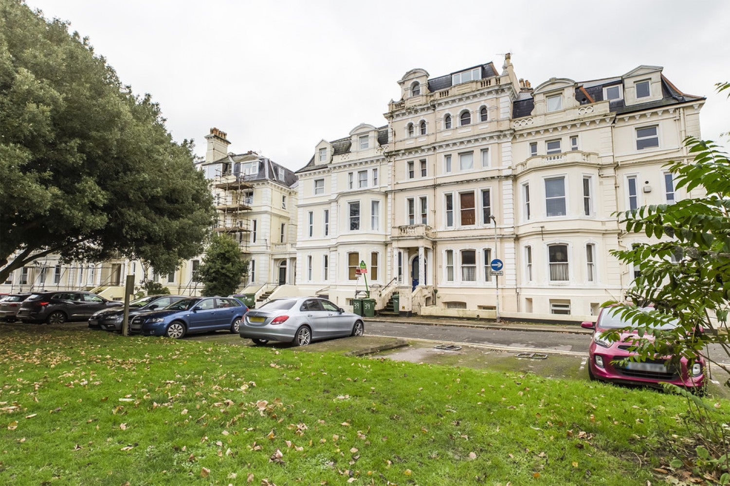 Flat Augusta Gardens in Folkestone and Hythe District