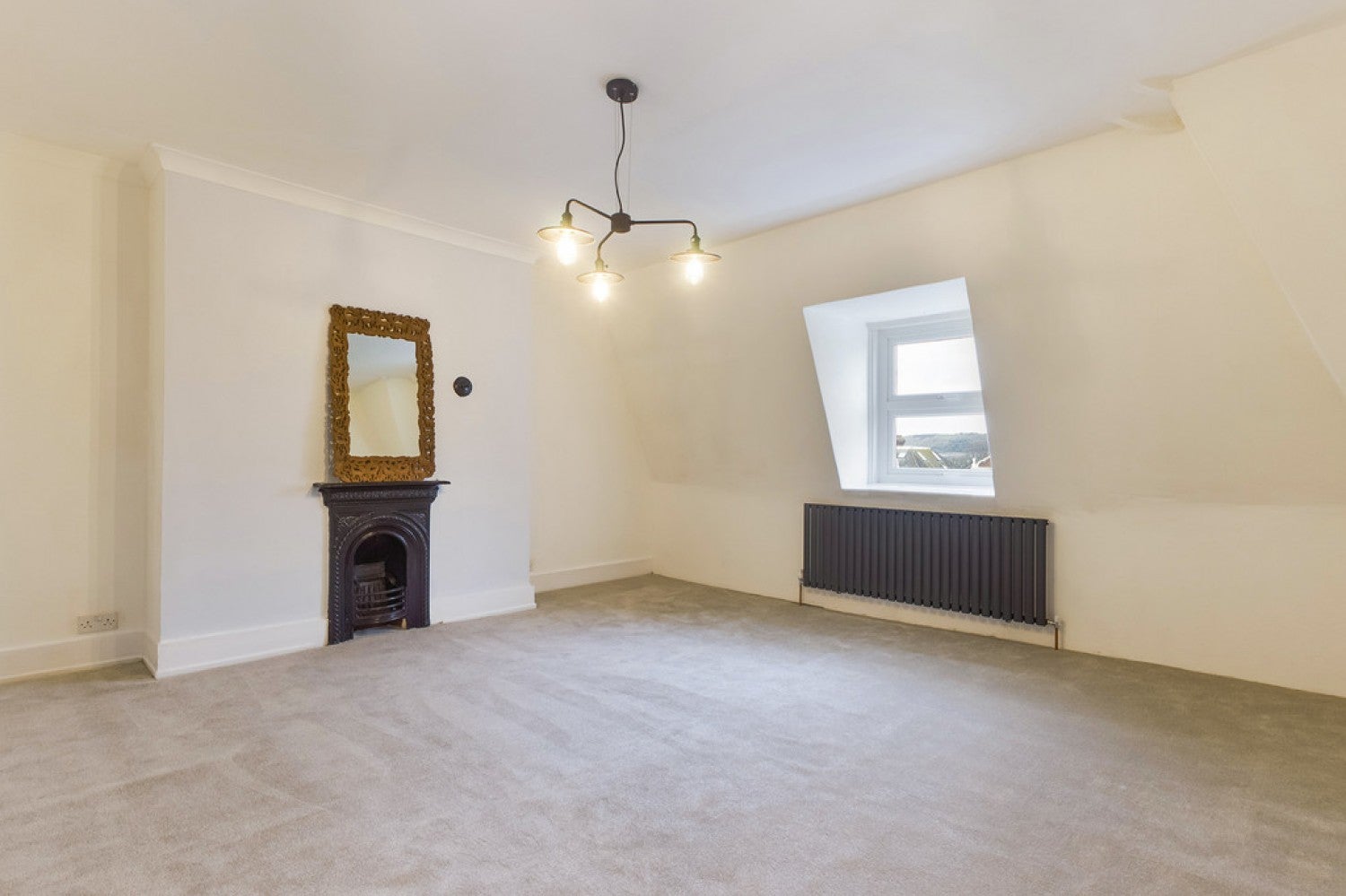 Flat Augusta Gardens in Folkestone and Hythe District