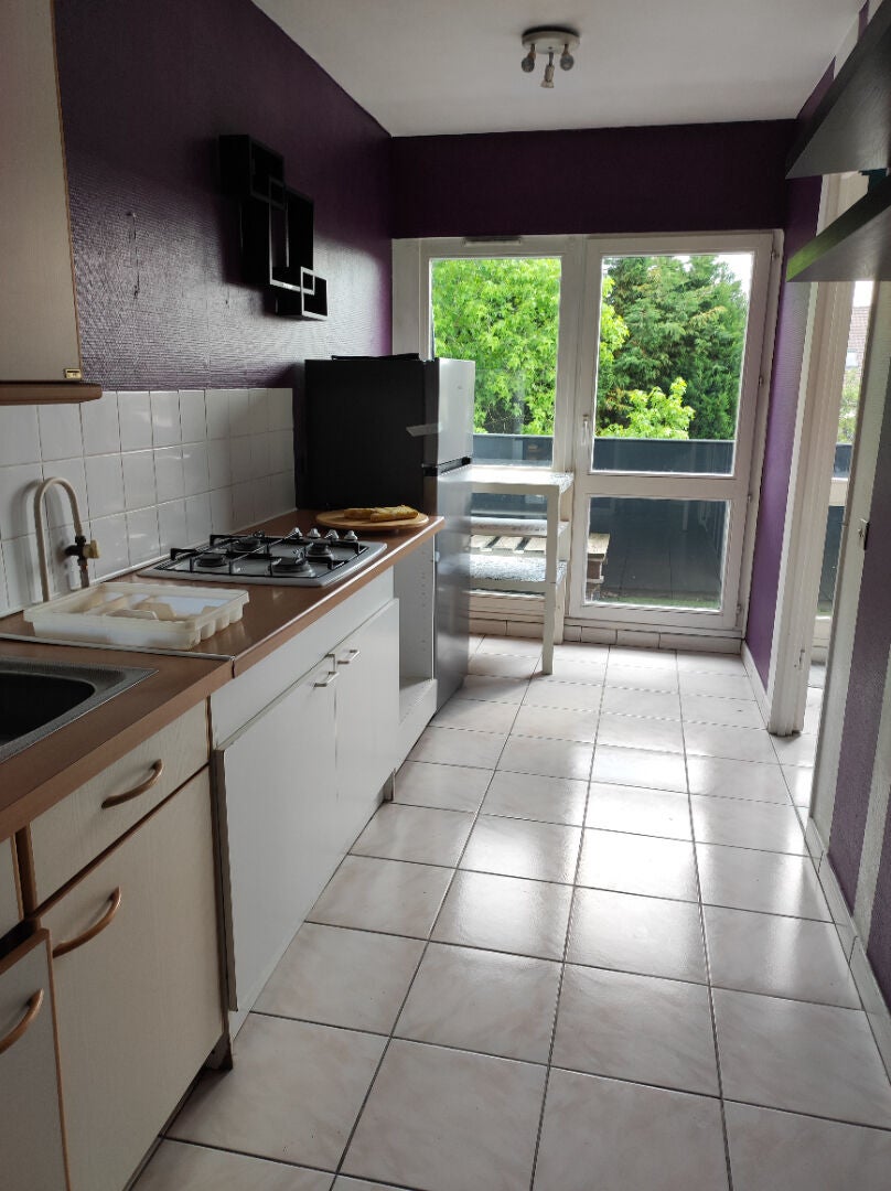 Appartement Résidence Les Genévriers à Loos