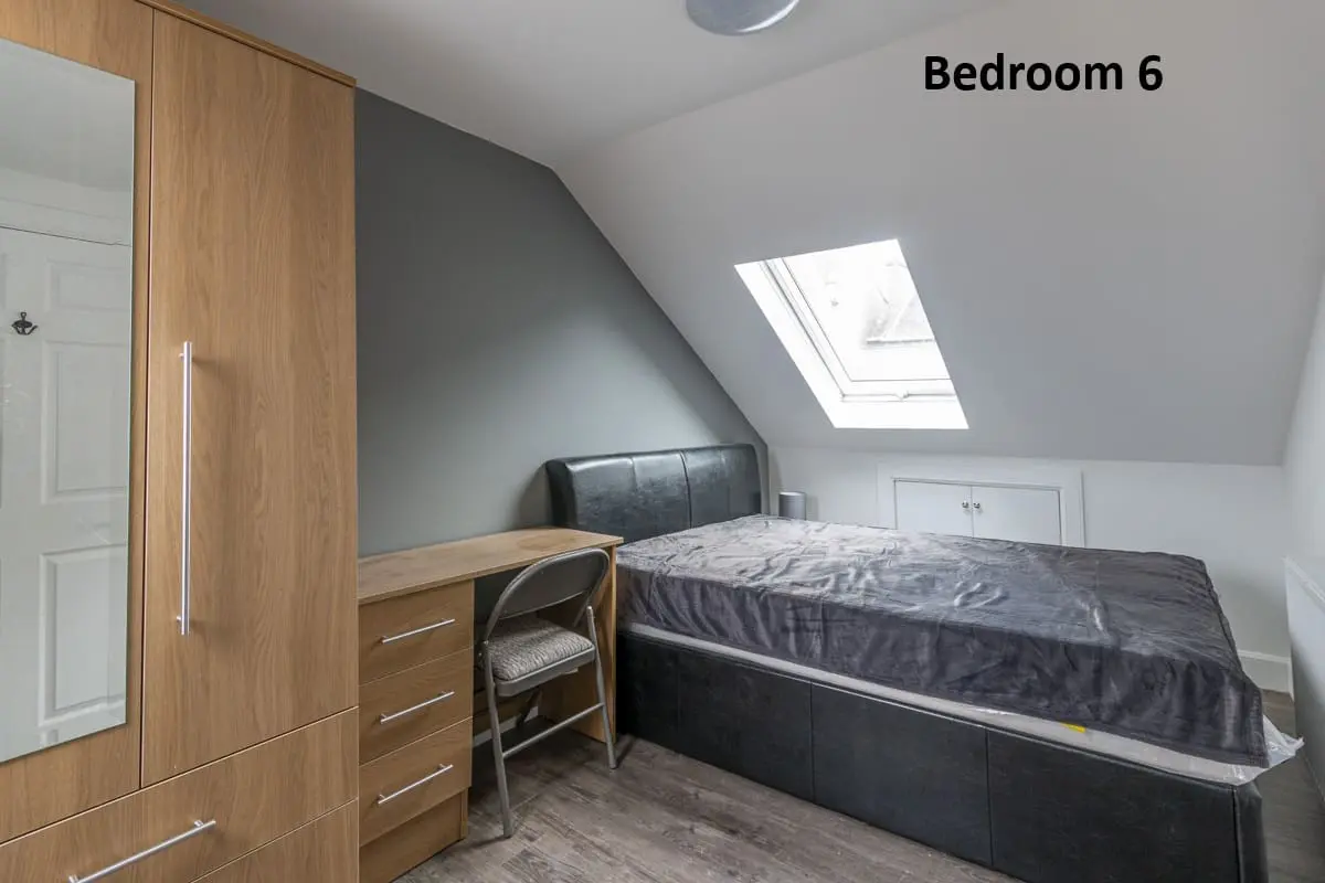 Room Nicolson Street in City of Edinburgh