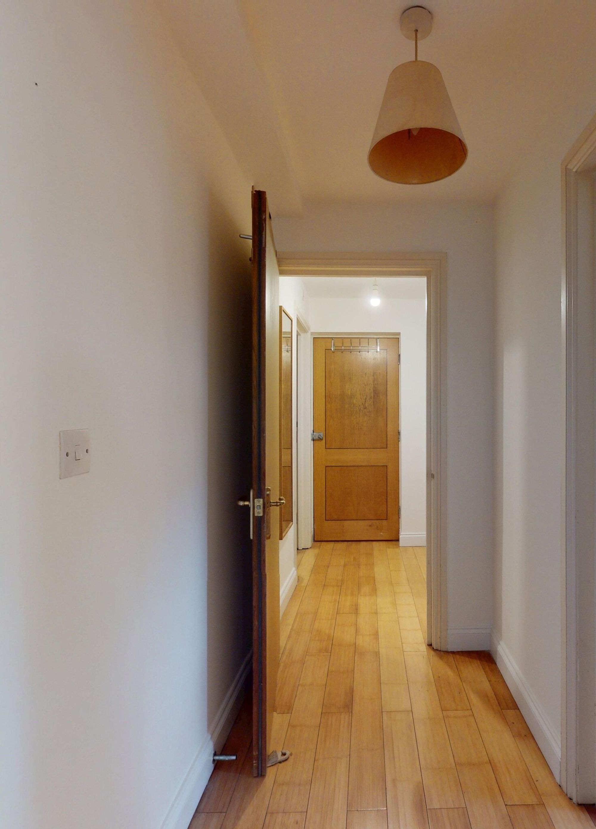 Flat Walworth Road in Greater London