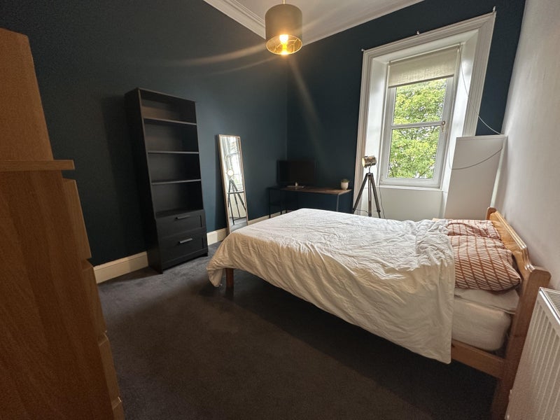 Room Dalry Road in City of Edinburgh