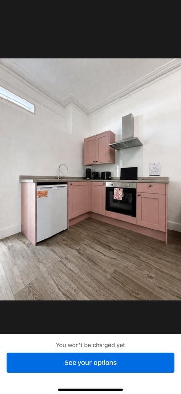 Flat Westby Road in Bournemouth